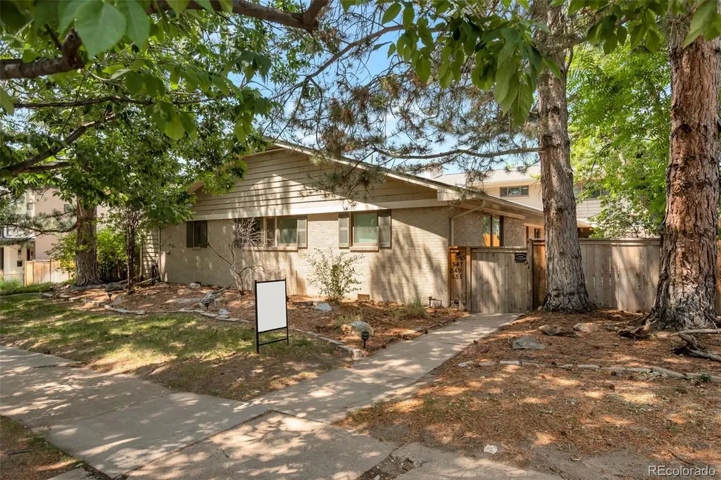 549 Detroit Street Denver CO 80206