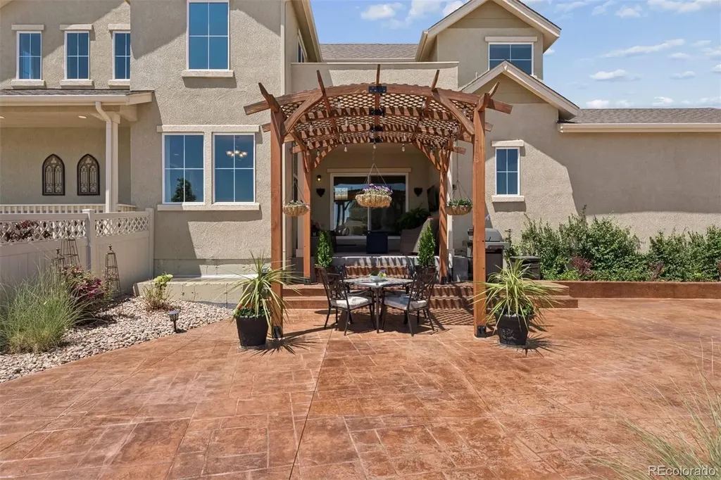 9807 Wolf Lake Drive Colorado Springs CO 80924