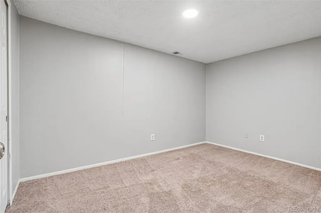 9339 W 76th Avenue Arvada CO 80005