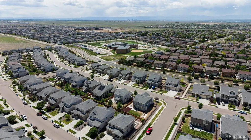 10178 Walden Court Commerce City CO 80022