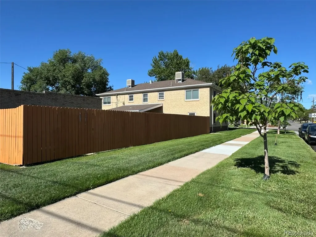 2050 Perry Street Denver CO 80212