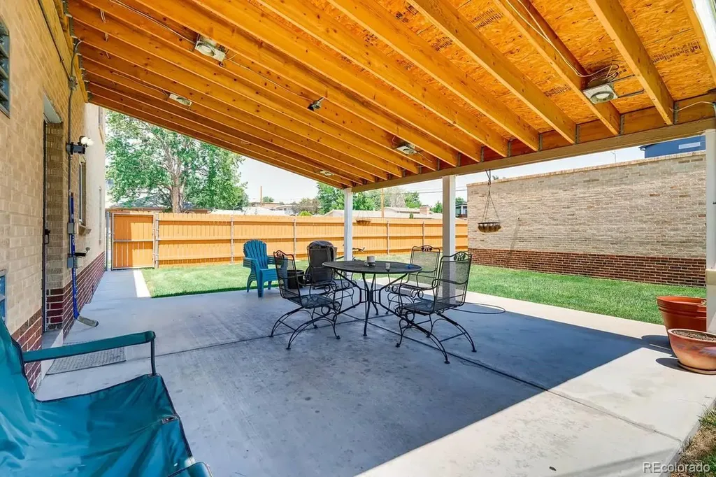 2050 Perry Street Denver CO 80212