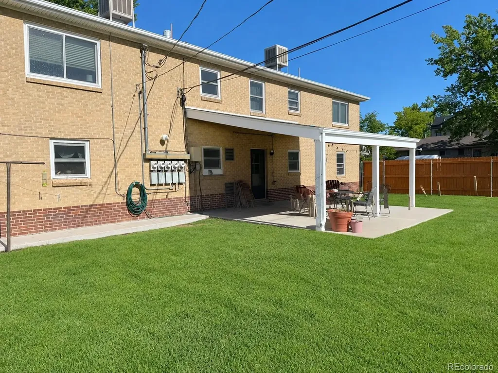 2050 Perry Street Denver CO 80212