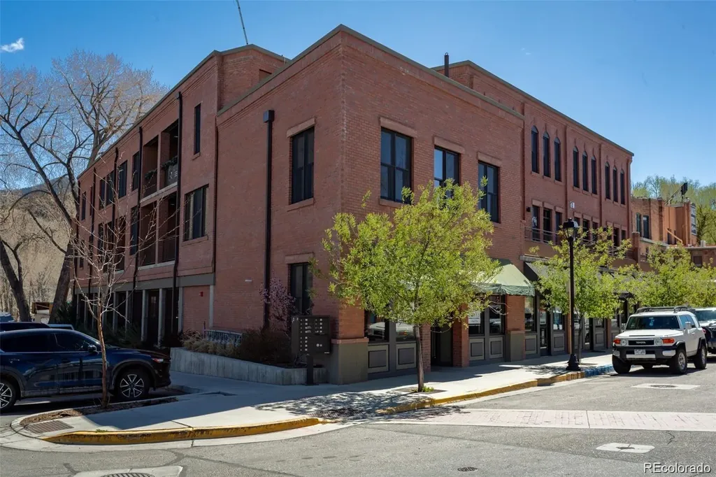 130 W Sackett Avenue Salida CO 81201