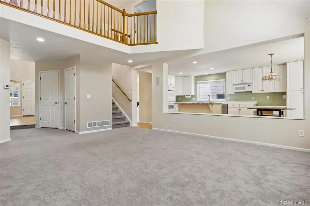 5725 Glenstone Drive Littleton CO 80130
