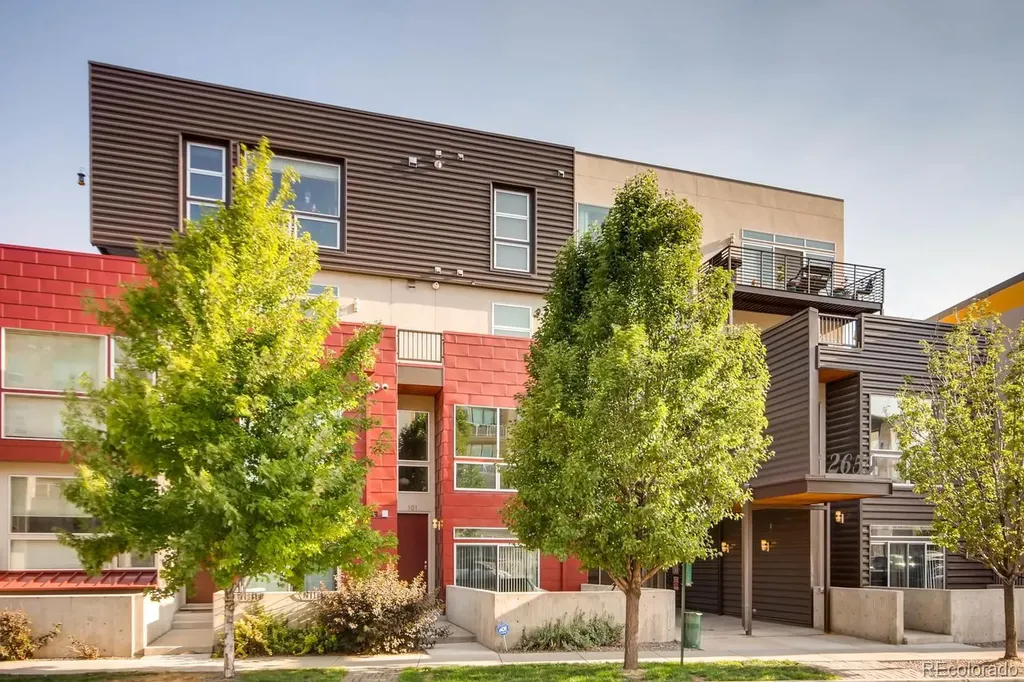 2650 W Front View Crescent Drive Denver CO 80211