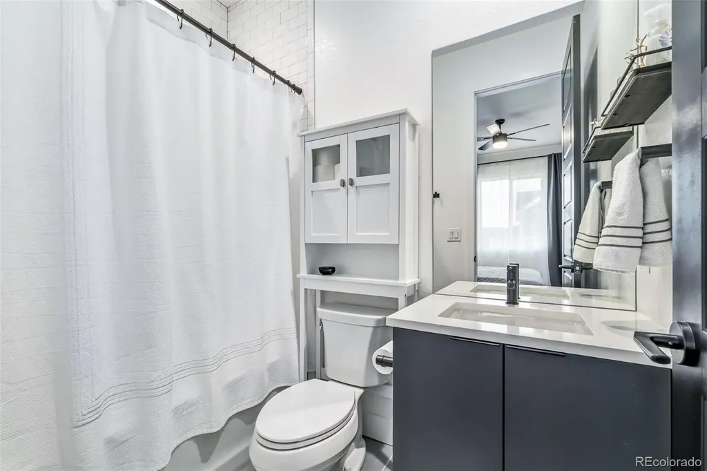 6306 N Elmira Court Denver CO 80238