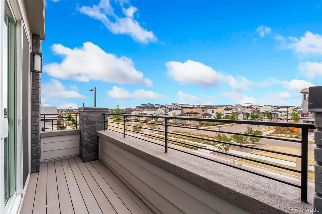 6306 N Elmira Court Denver CO 80238