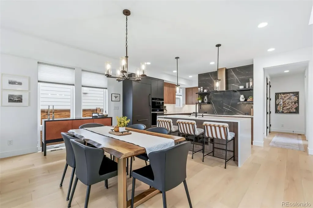 6306 N Elmira Court Denver CO 80238