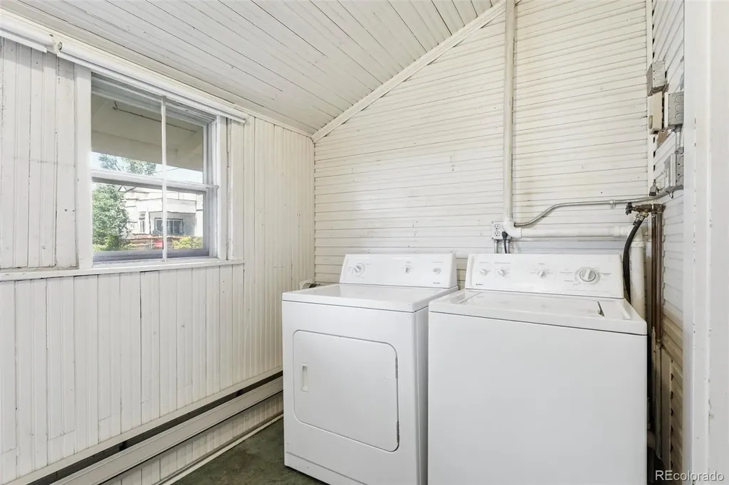 2531 Eaton Street Edgewater CO 80214