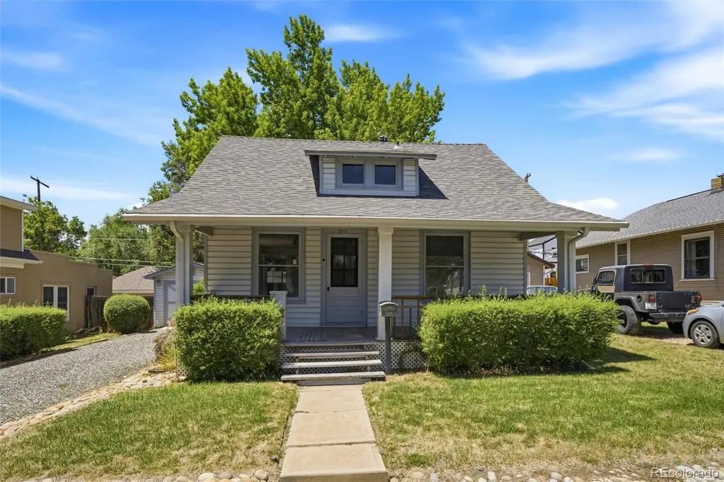 2531 Eaton Street Edgewater CO 80214