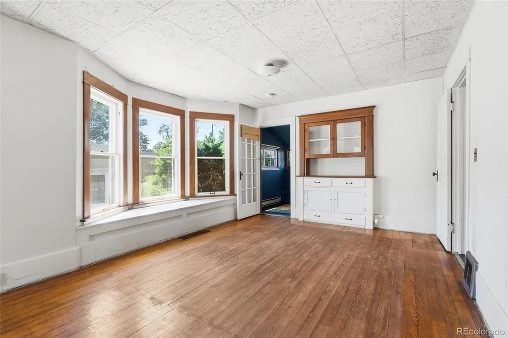 2531 Eaton Street Edgewater CO 80214