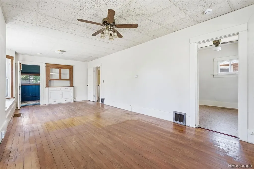 2531 Eaton Street Edgewater CO 80214
