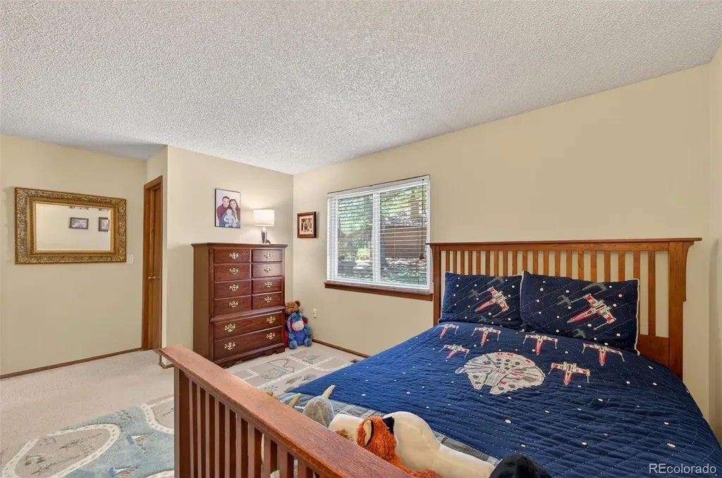 43 S Eagle Circle Aurora CO 80012