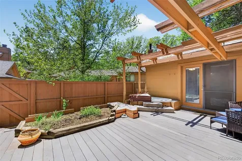 43 S Eagle Circle Aurora CO 80012