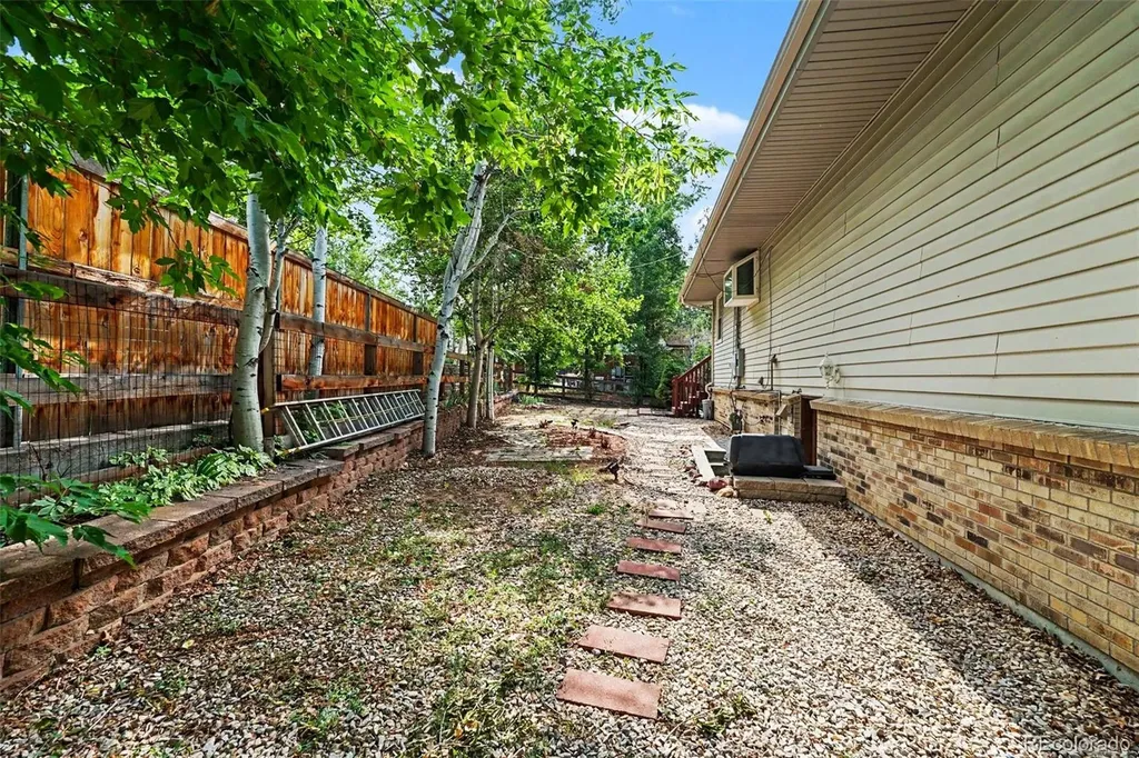 8789 W 68th Avenue Arvada CO 80004