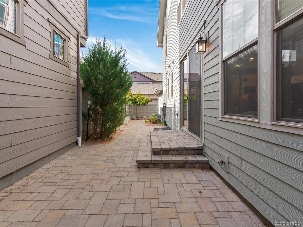 5815 Boston Court Denver CO 80238