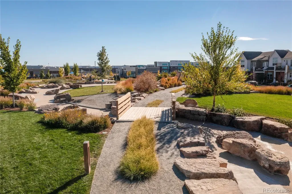 5815 Boston Court Denver CO 80238