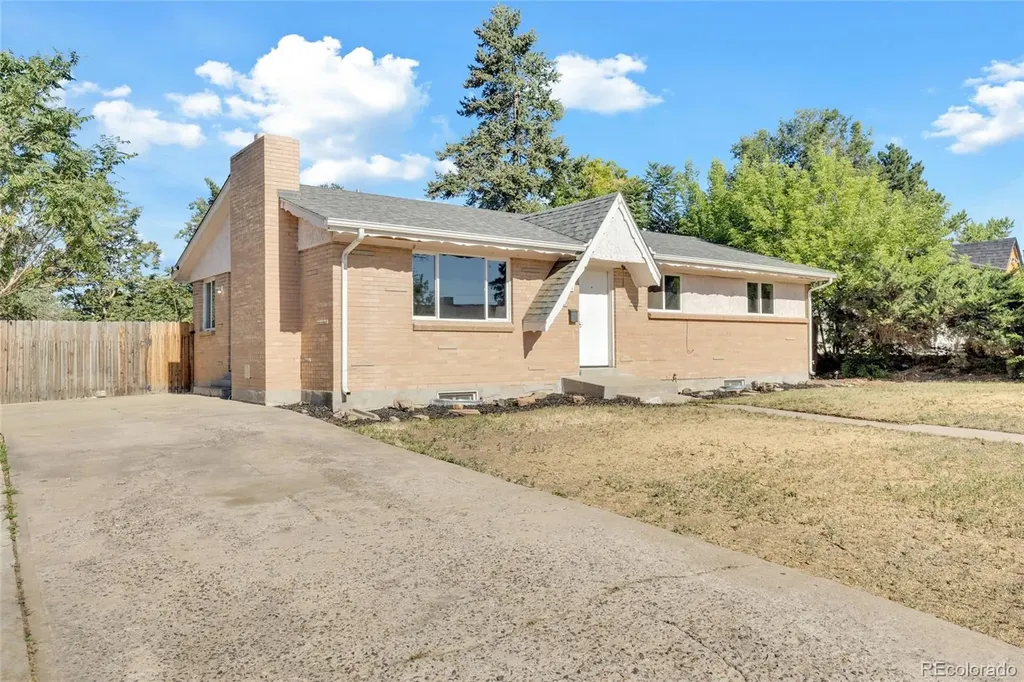 8701 Oakwood Street Westminster CO 80031