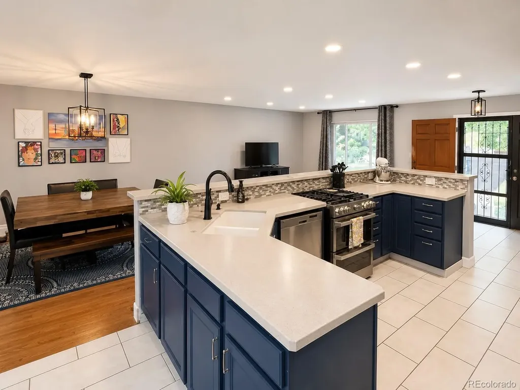 2443 S Carr Court Lakewood CO 80227