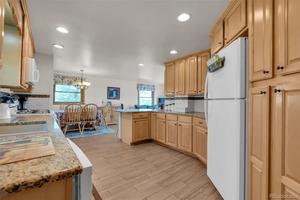 809 Buffalo Trail Elizabeth CO 80107