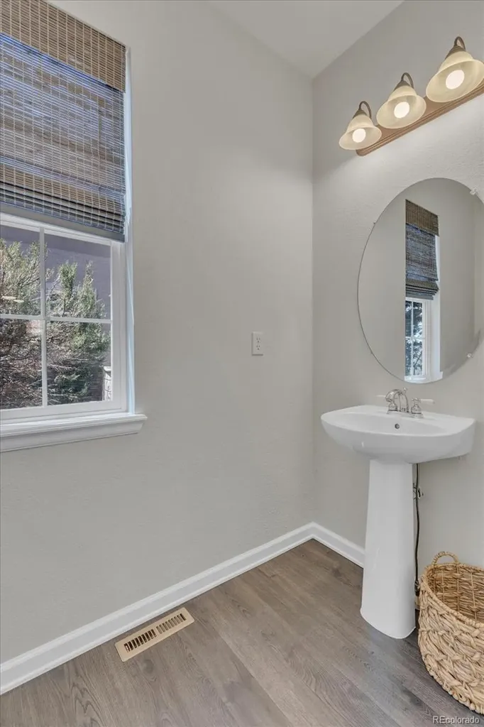 4472 Eagle River Run Broomfield CO 80023