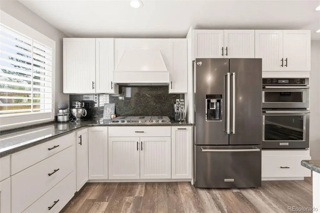 9425 W Geddes Place Littleton CO 80128