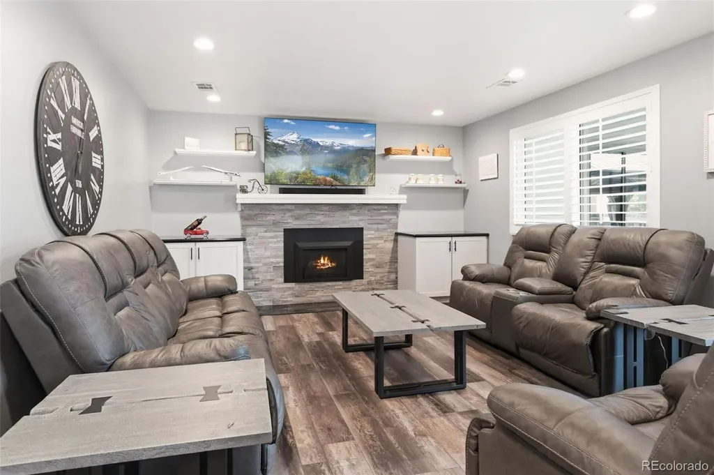 9425 W Geddes Place Littleton CO 80128
