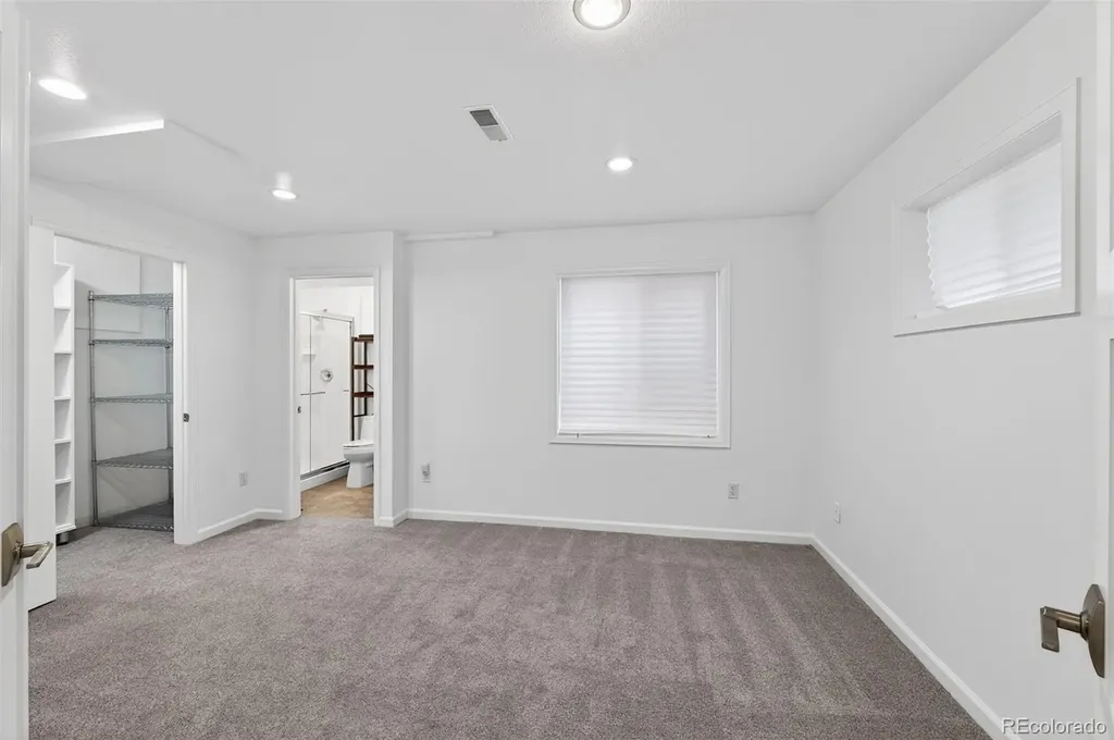 20 Foothill Ash Littleton CO 80127