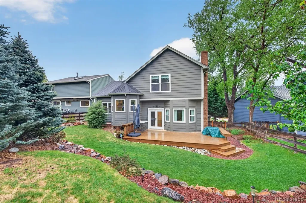 20 Foothill Ash Littleton CO 80127