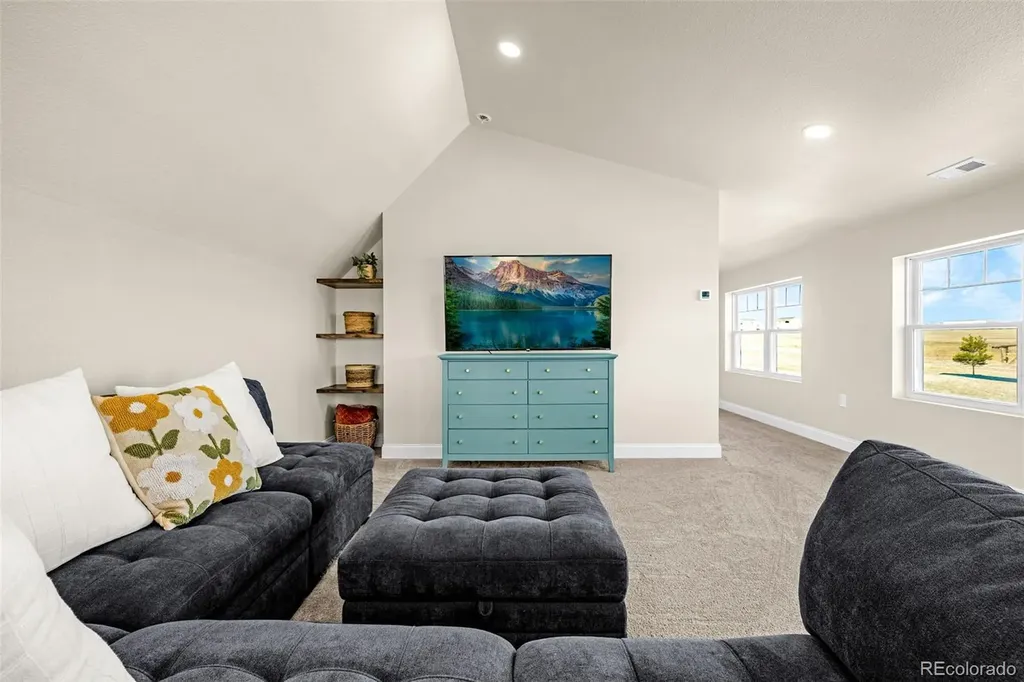 16860 Thompson Road Colorado Springs CO 80908