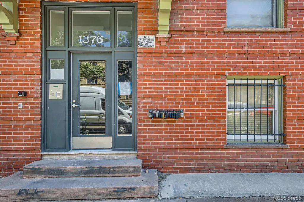 1376 N Pearl Street Denver CO 80203