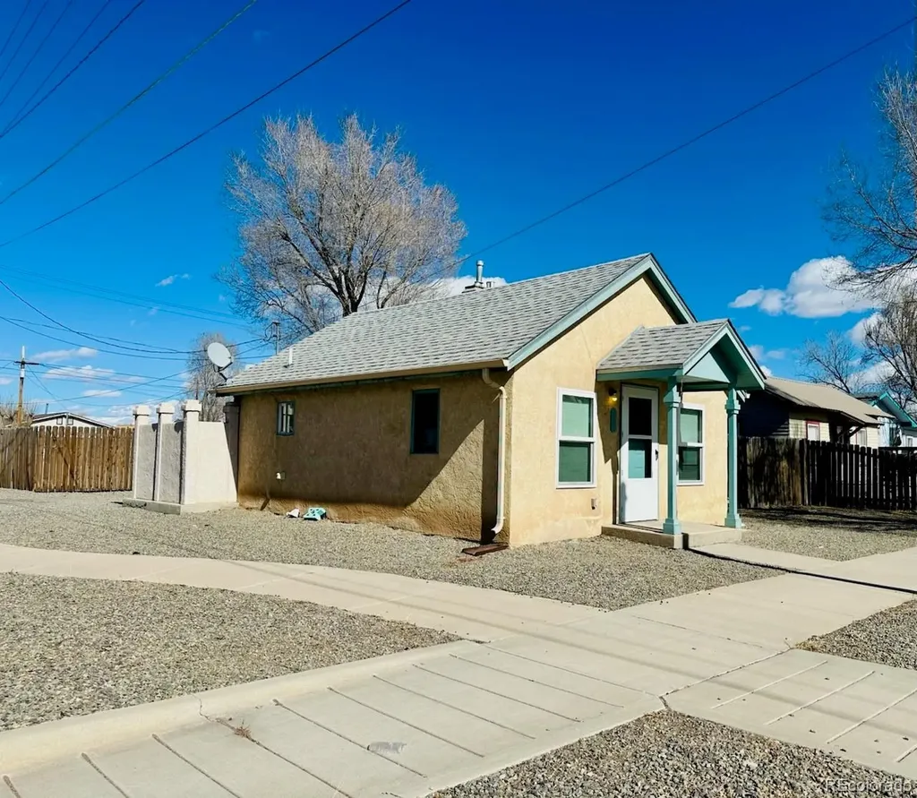 131 10th Street Alamosa CO 81101