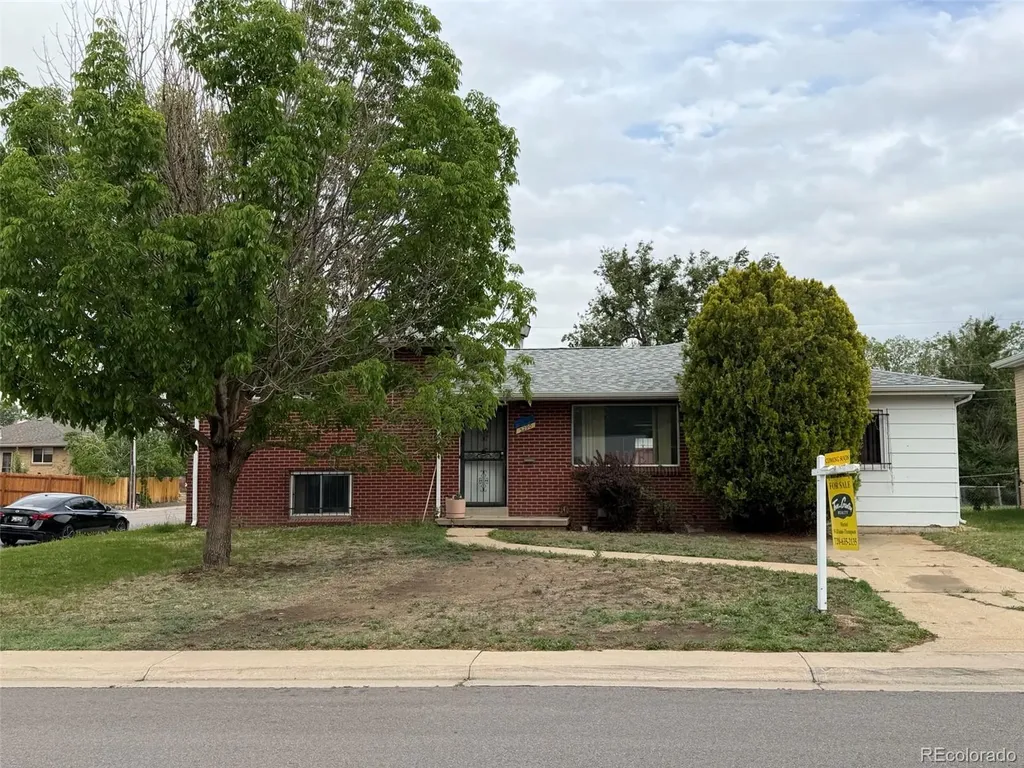 3290 Ivy Street Denver CO 80207