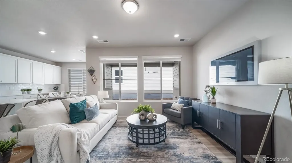 5161 N Quatar Street Aurora CO 80019