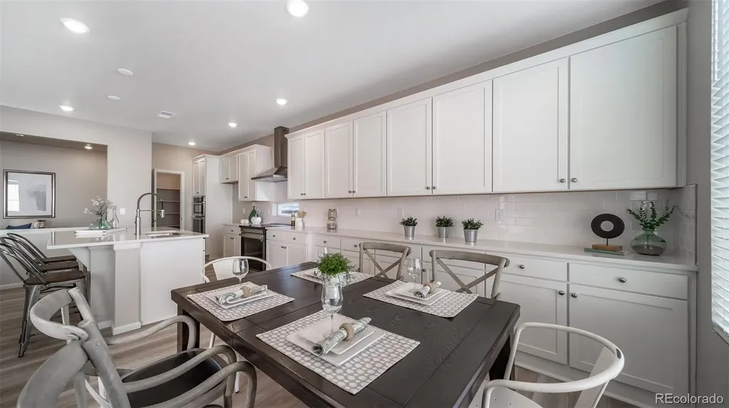 5161 N Quatar Street Aurora CO 80019
