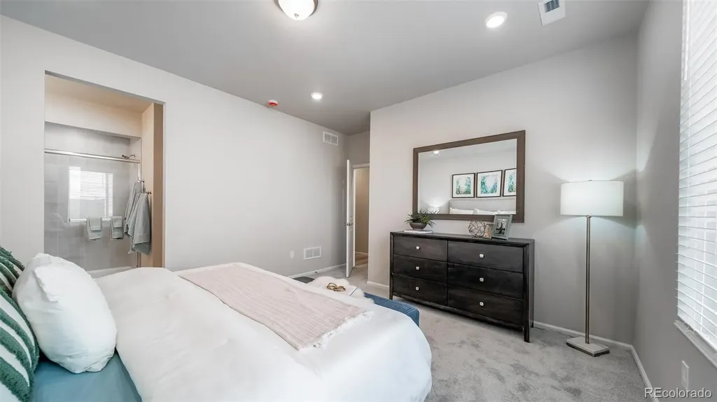 5161 N Quatar Street Aurora CO 80019