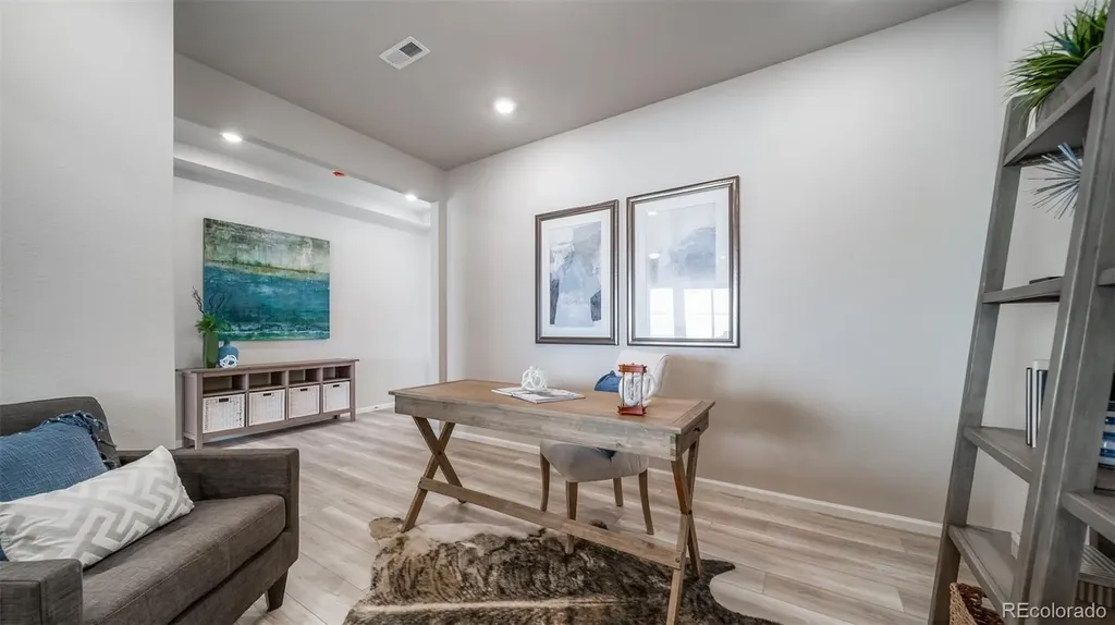 5161 N Quatar Street Aurora CO 80019