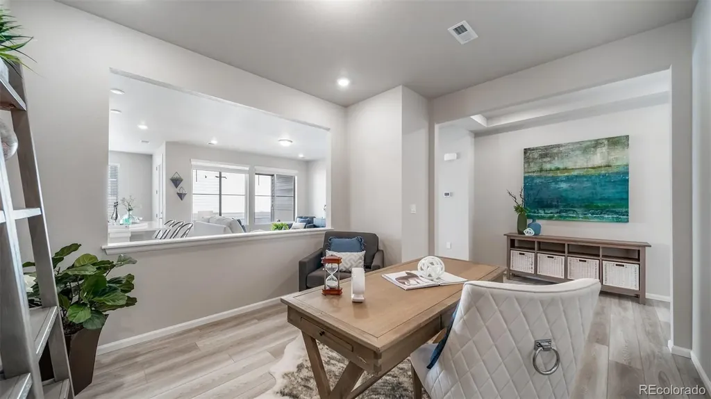 5161 N Quatar Street Aurora CO 80019