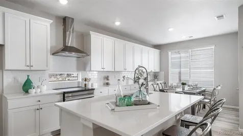 5161 N Quatar Street Aurora CO 80019