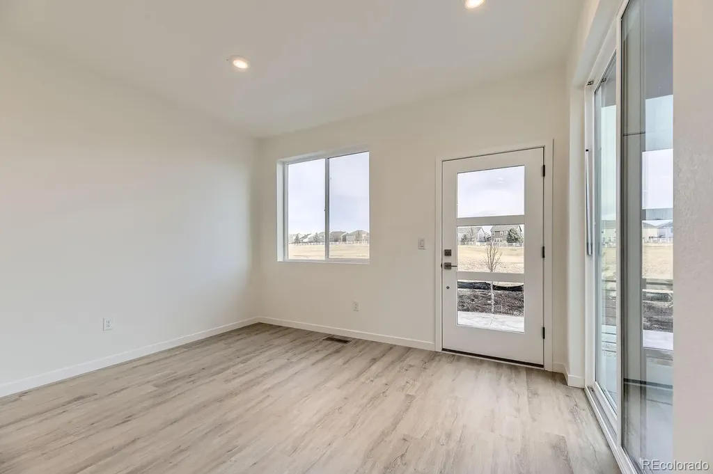 1232 S Algonquian Street Aurora CO 80018