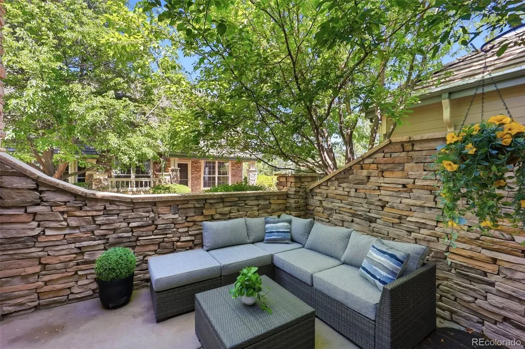 8853 Edinburgh Circle Highlands Ranch CO 80129