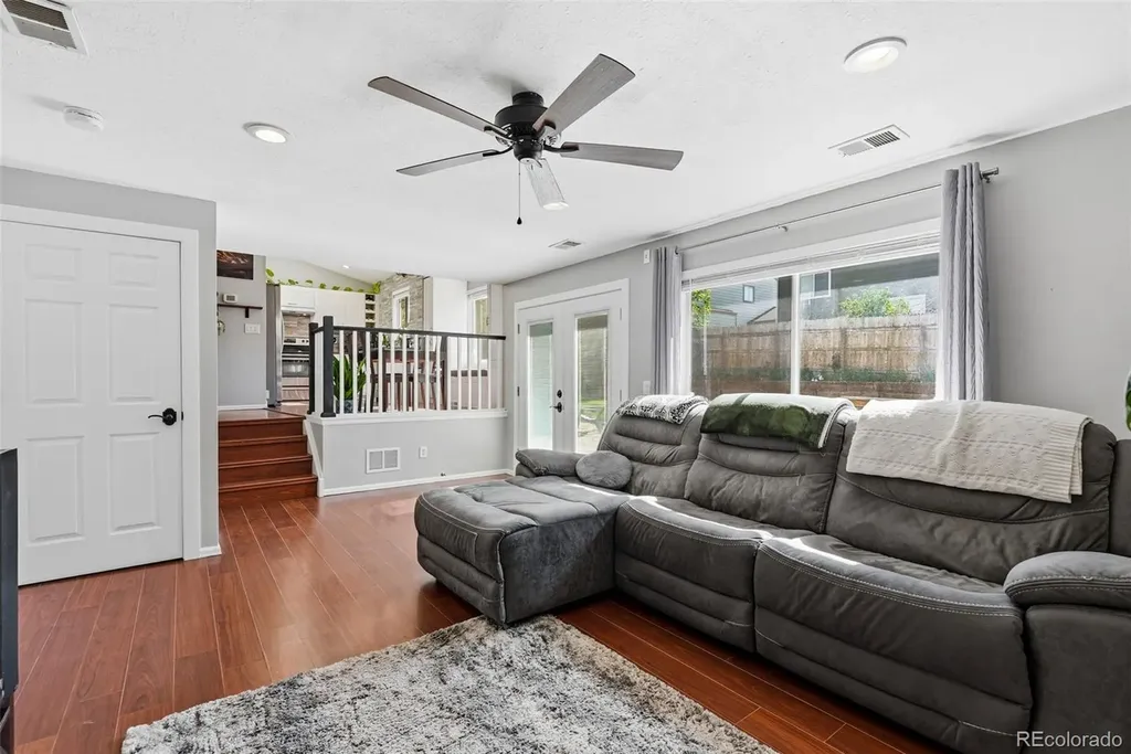 5035 S Genoa Street Aurora CO 80015