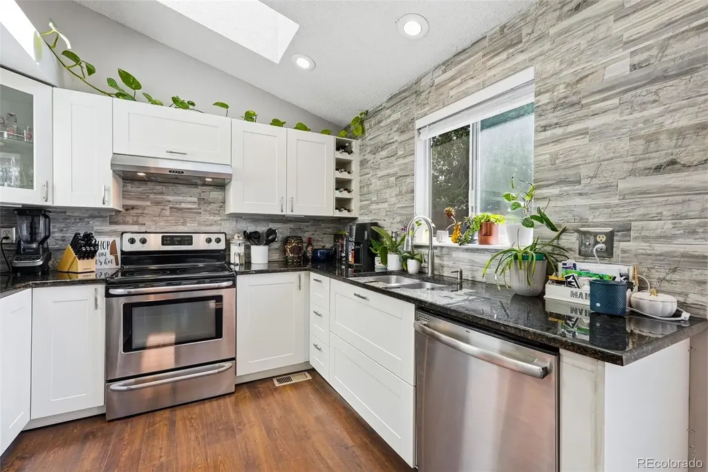 5035 S Genoa Street Aurora CO 80015