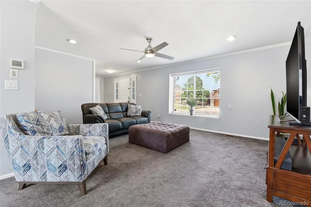 4108 S Andes Way Aurora CO 80013