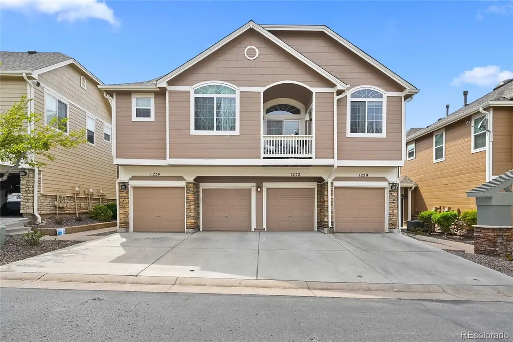 1252 Carlyle Park Circle Highlands Ranch CO 80129