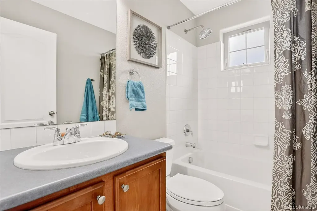 10580 E 28th Place Denver CO 80238
