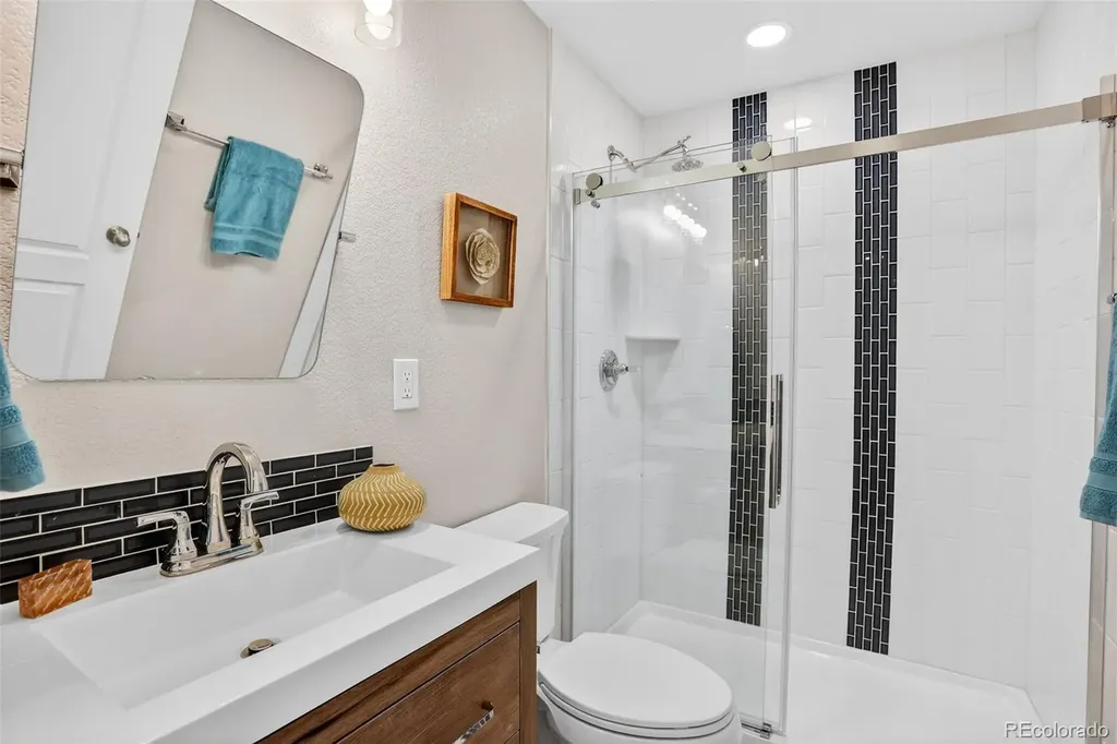 10580 E 28th Place Denver CO 80238