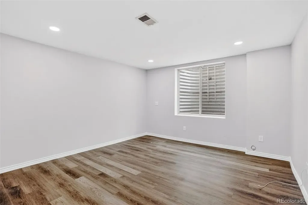 10580 E 28th Place Denver CO 80238