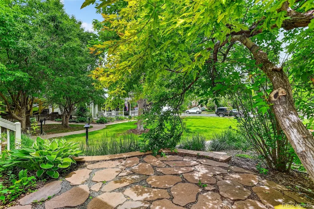 10580 E 28th Place Denver CO 80238